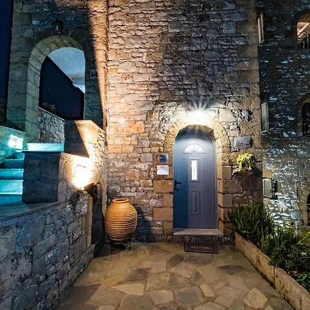 아파트 Olympia Zervea With Pool #2 Double