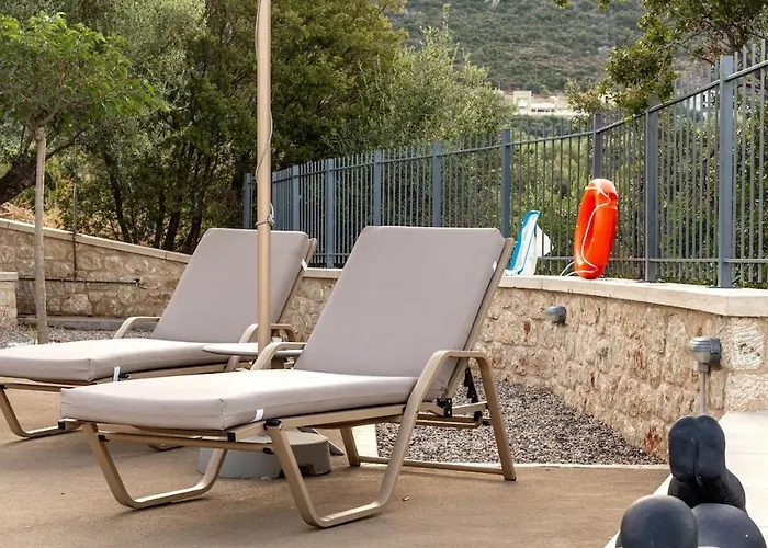 Olympia Zervea With Pool #2 Double *